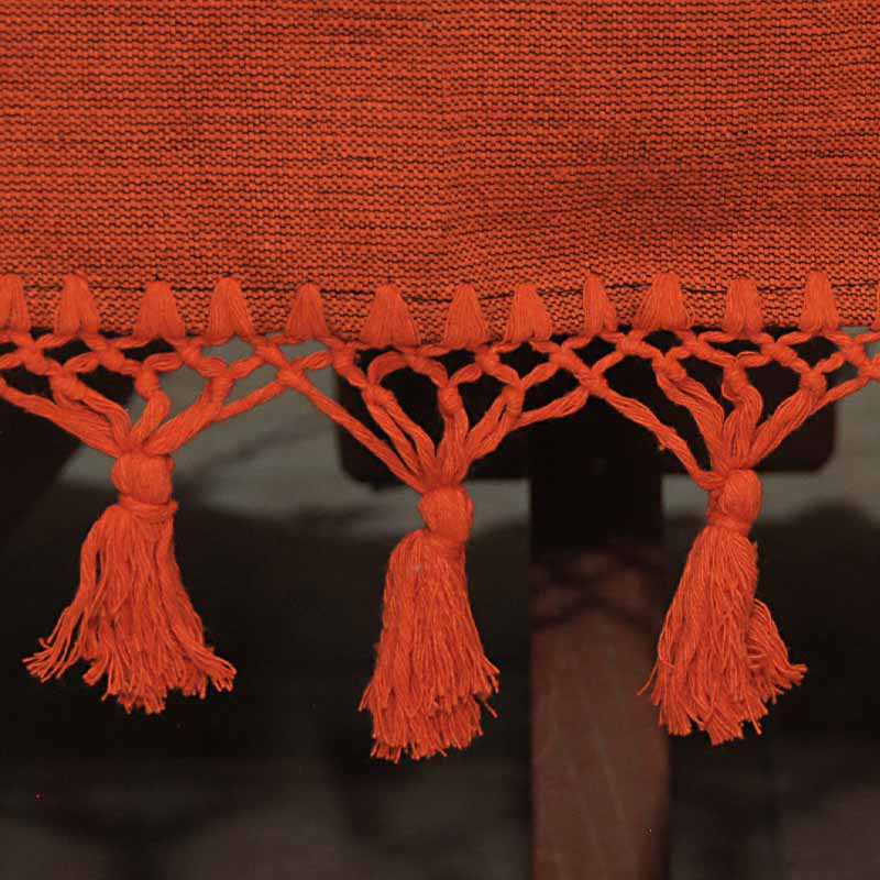Mantel Redondo Color Naranja. 100 % algodón. Hecho a Mano. Fleco.